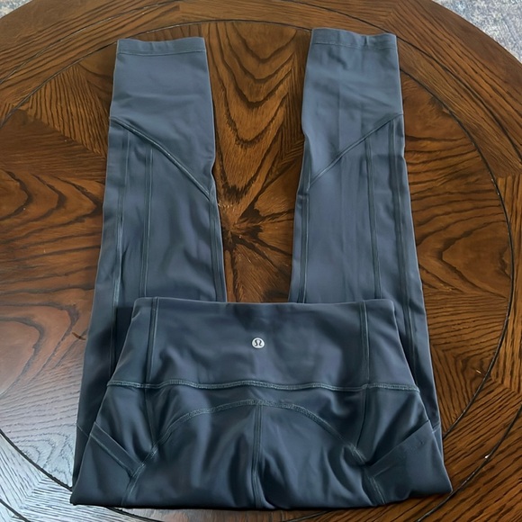 Lululemon All The Right Places Crop - Picture 7 of 9